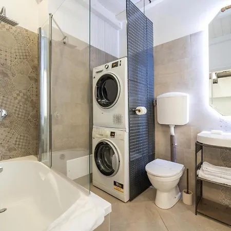 Гостевой дом Savoia Lux Кальяри